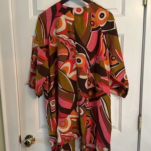 Soft By Avenue geometric Print button down shirt/ cover